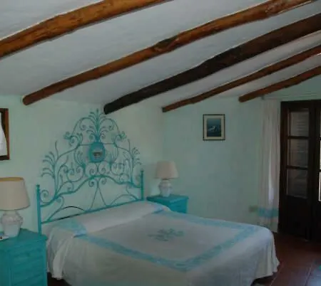 Degli Artisti Golfo Di Cugnana *